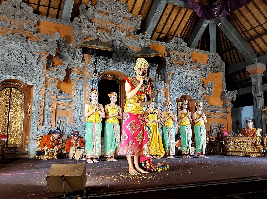 Dance Performance At Ubud Palace-乌布必去景点