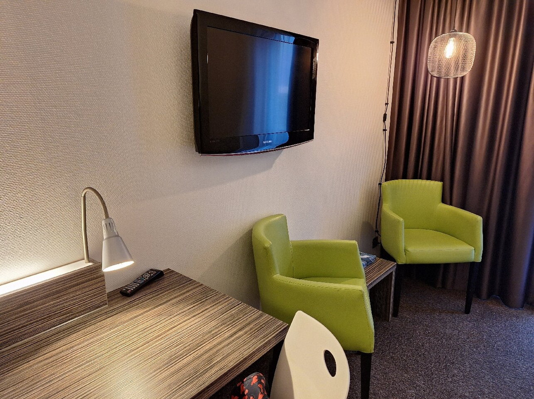 莱西恩地平线贝斯特韦斯特酒店主图