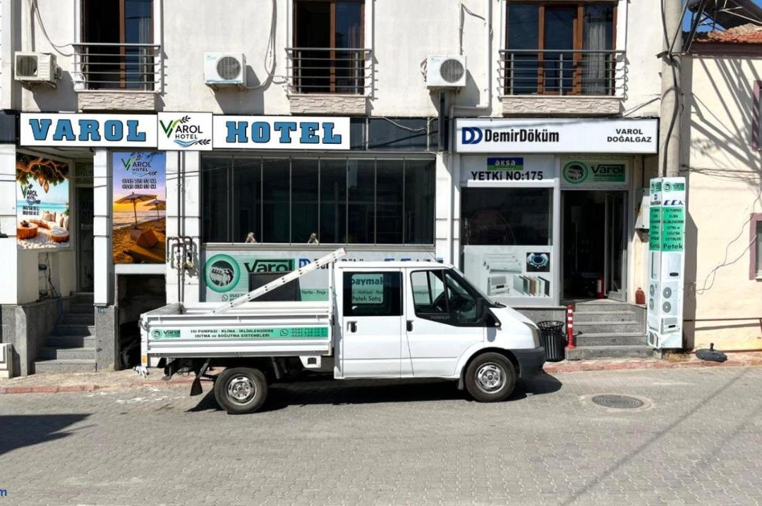 Varol Otel