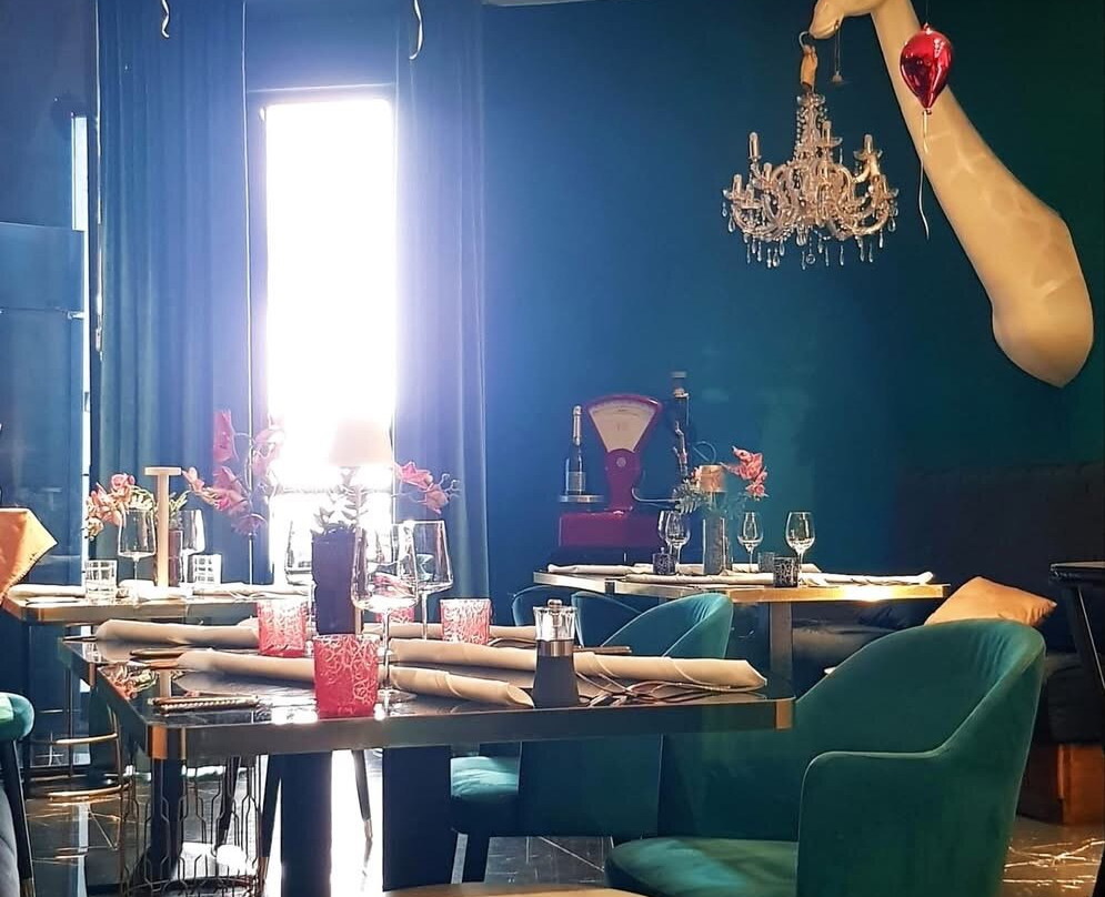 Twins Restaurant Fine Dining