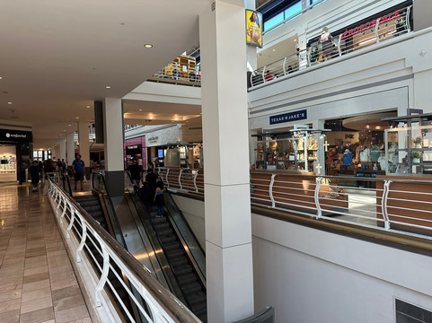 河心购物中心-圣安东尼奥市必去景点