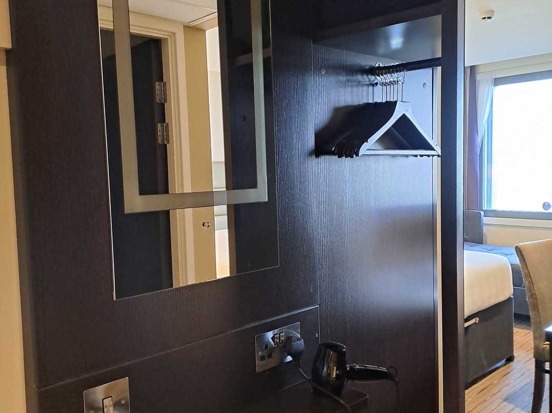 Premier Inn London Heathrow Airport Terminal 4 Hotel主图