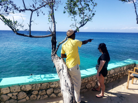 Jamaica Transport Tours- Chucky’s Private Transport & Tours-内格里尔必去景点