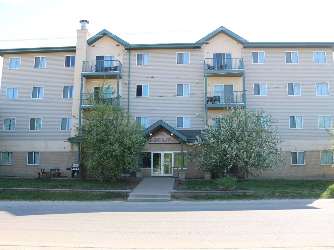 Nomad Hotel and Suites