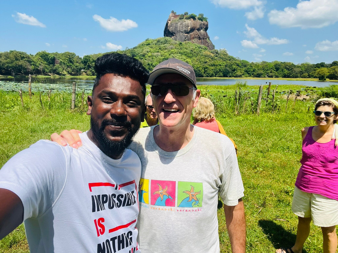 Dambulla Tuk Tuk Saman Travels-丹布拉必去景点