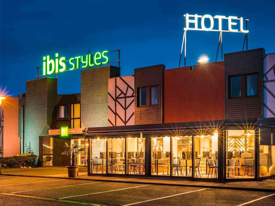 Ande酒店住宿-ibis Styles Rouen Val de Reuil