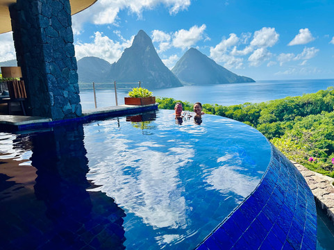 翡翠山度假村主图