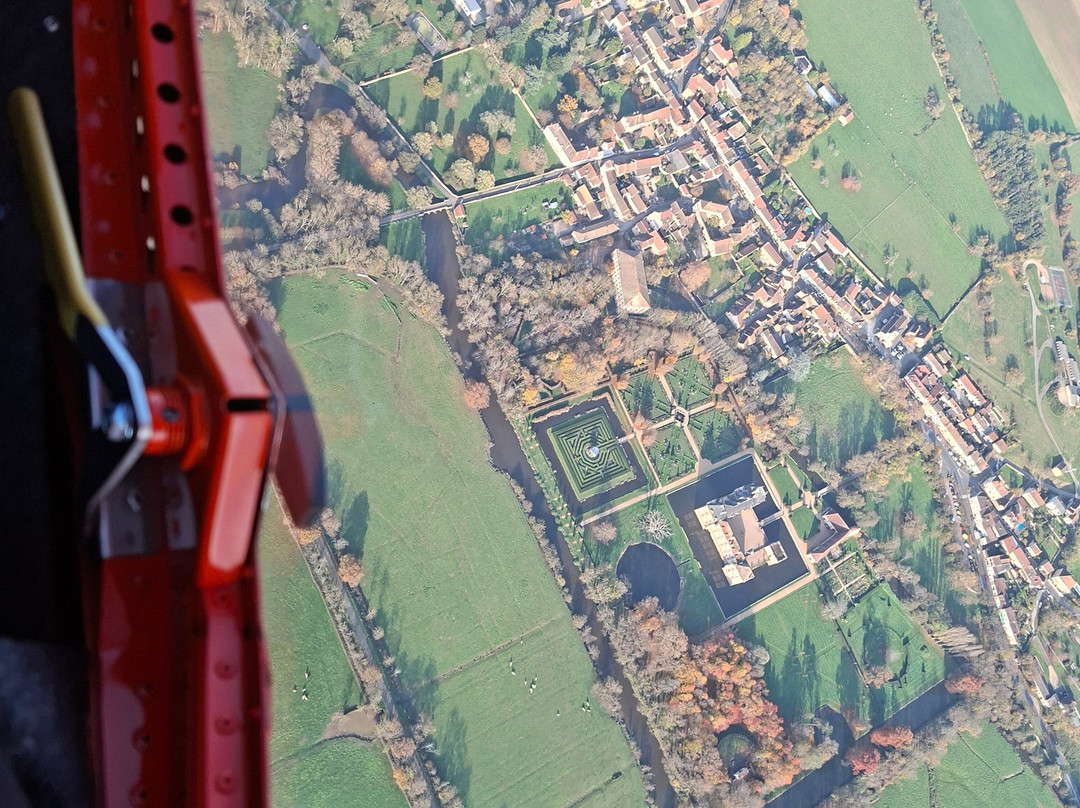 Tous En Vol-Charnay-les-Macon必去景点