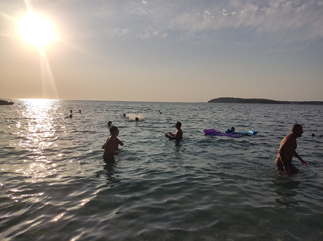 Ambrela Beach-普拉必去景点