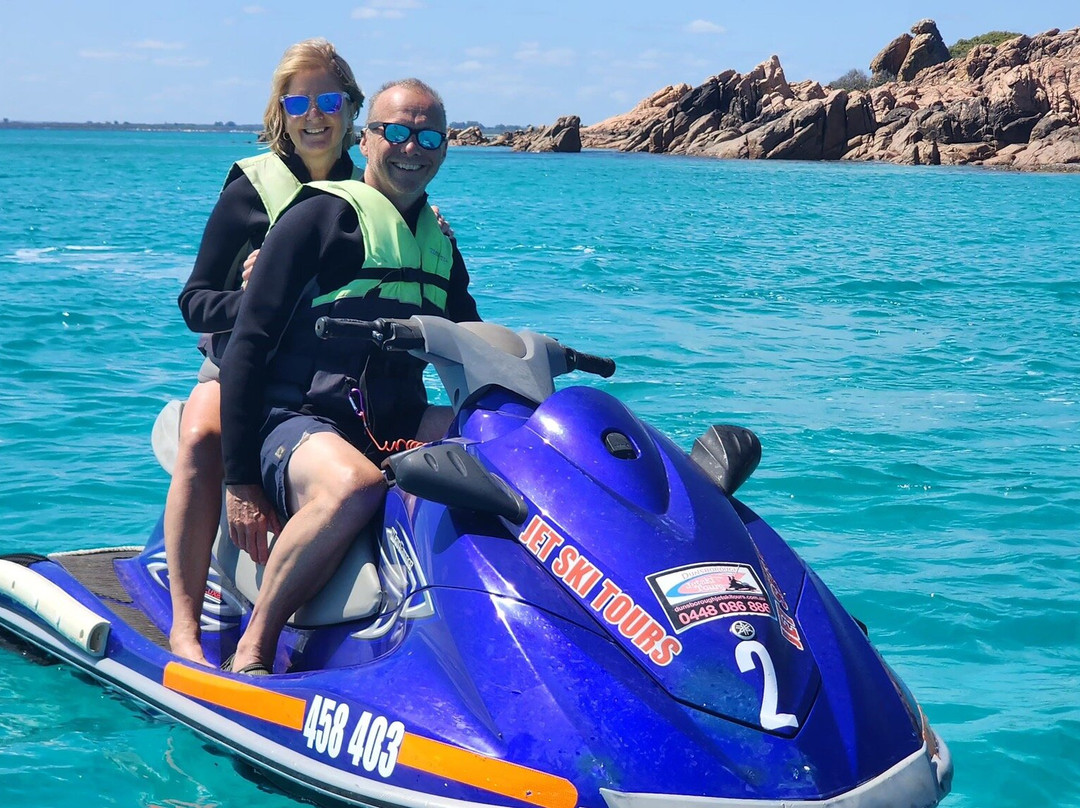 Dunsborough Jet Ski Tours-戴士柏必去景点
