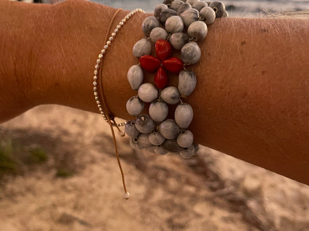 GEOGRAINES: Boutique artisanal-Sainte-Anne必去景点