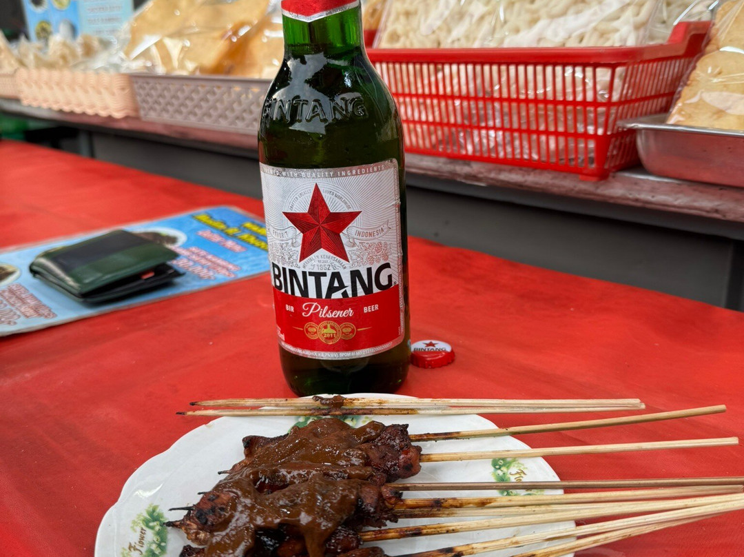 森都海滩市场-沙努尔必去景点