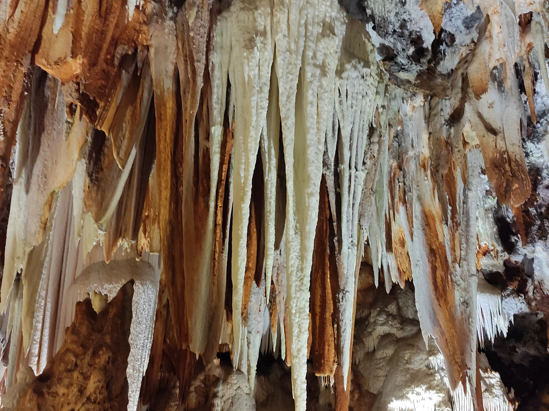 Cuevas del Águila-Arenas de San Pedro必去景点
