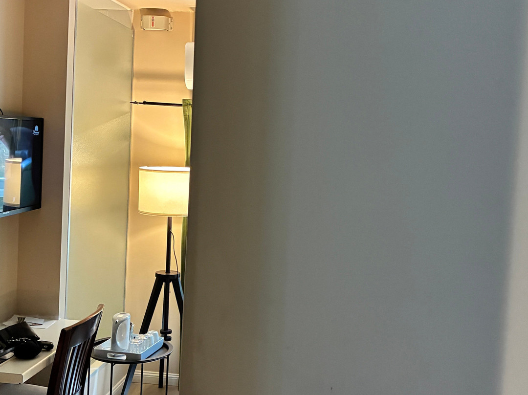 鹿特丹酒店主图