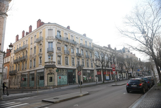 Magasin Galeries Lafayette Chalon-sur-Saône-索恩河畔沙隆必去景点