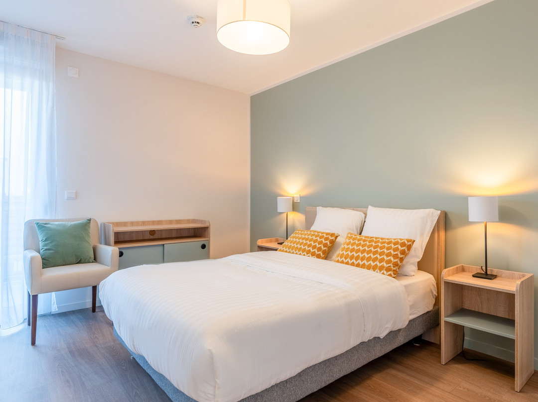 Quality Suites Moissy-Cramayel