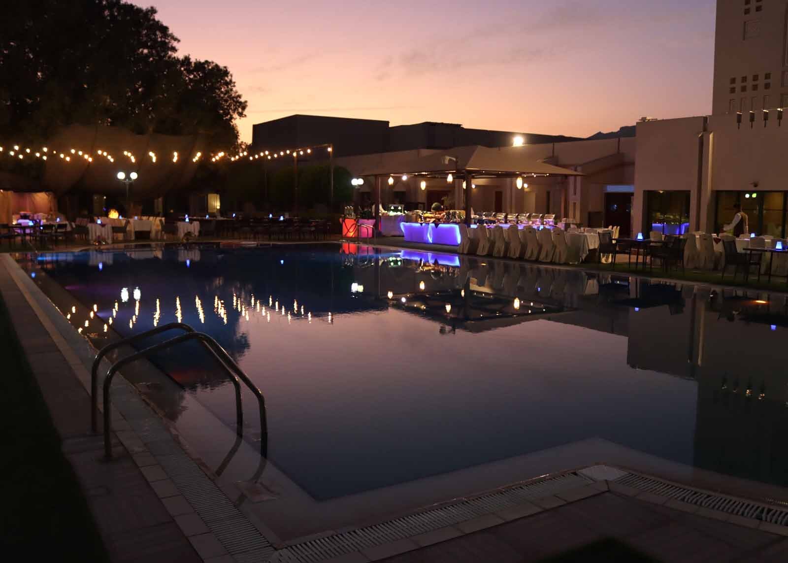 奈兹瓦郁锦香酒店-泳池