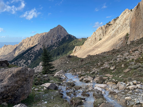 Nboujiw-阿尔及尔必去景点