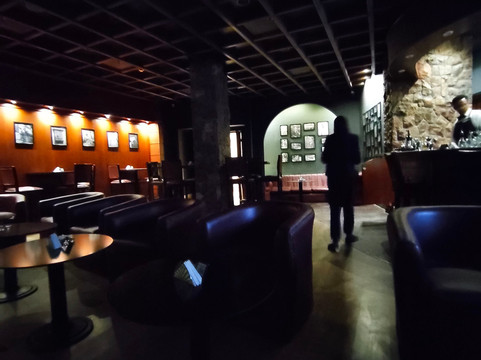 阿扎尔金字塔酒店主图