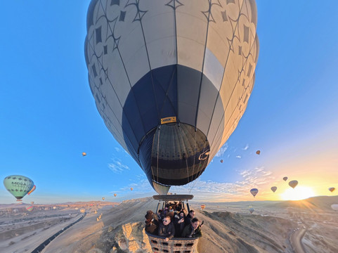 Discovery Balloons-格雷梅必去景点