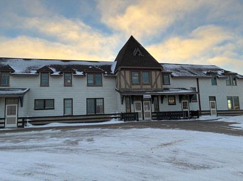 Parks Canada Visitors Centre-丘吉尔必去景点