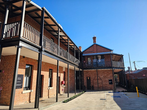 拉瑟格伦维多利亚酒店主图