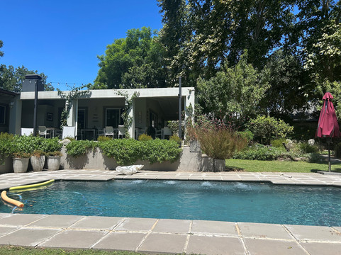 帕尔钮瑞斯旅馆主图