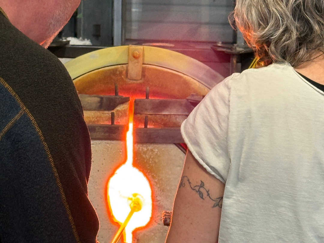 Lumel Glass Blowing Studio-白马市必去景点