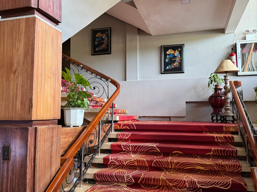 戴尔里奥酒店主图