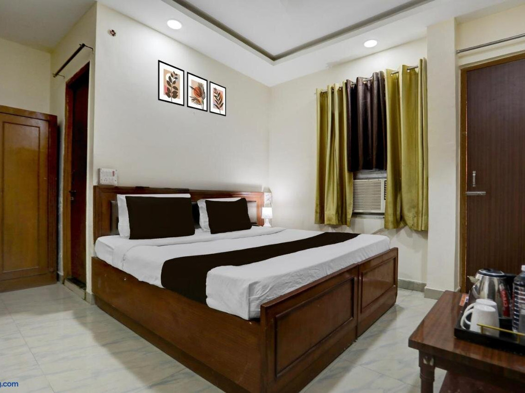 Hotel O Rae Bareli Railway Junction Formerly Nova Resorts & Luxury Farm主图