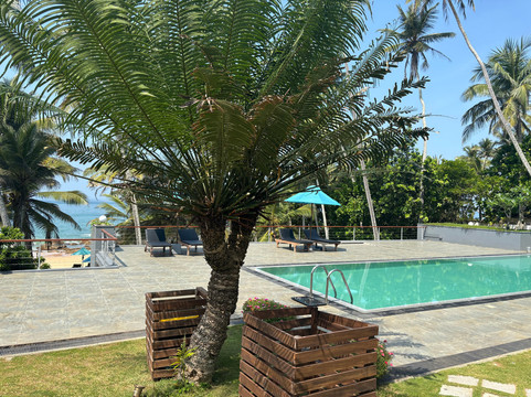 安巴朗哥达R级酒店主图