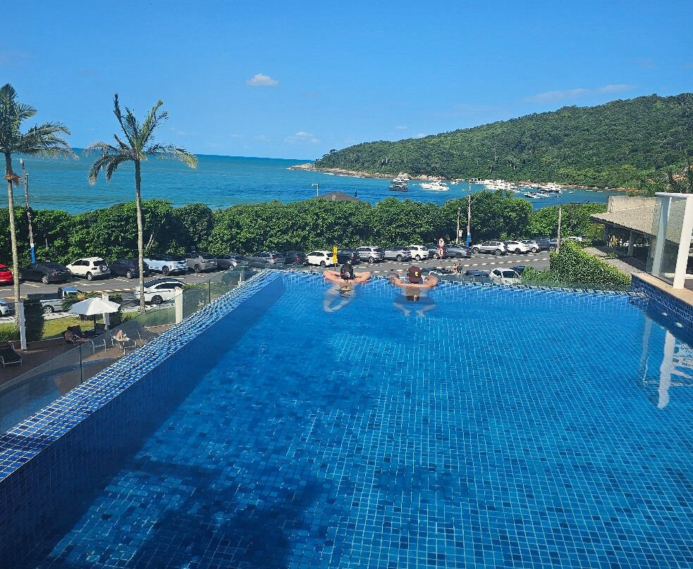 雷赛尔瓦普莱亚酒店主图