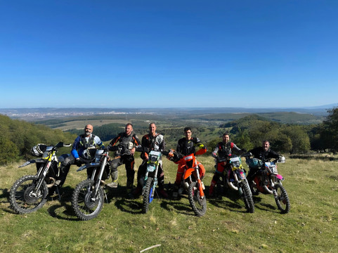 Trail Trips-锡比乌必去景点