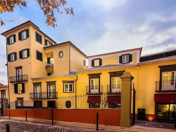 栗子精品酒店-官方