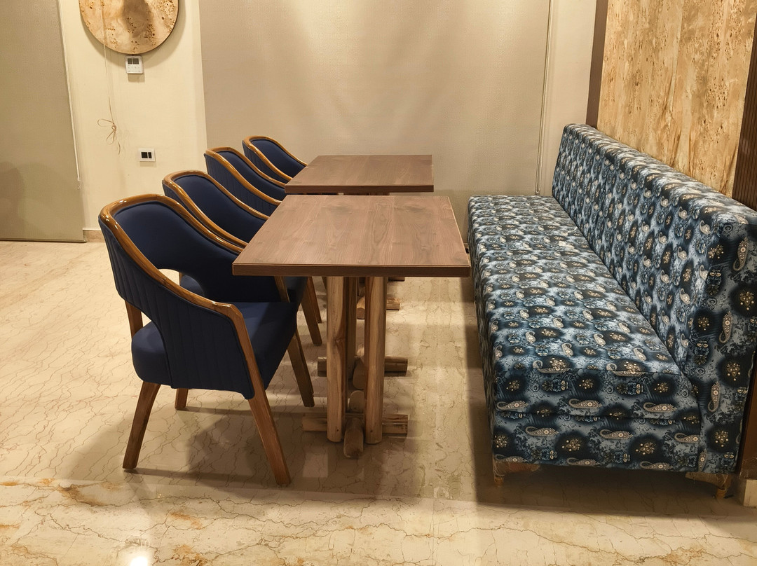 Hibiscus Elite Hotel