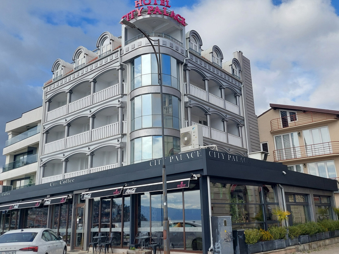 城市宫殿酒店主图