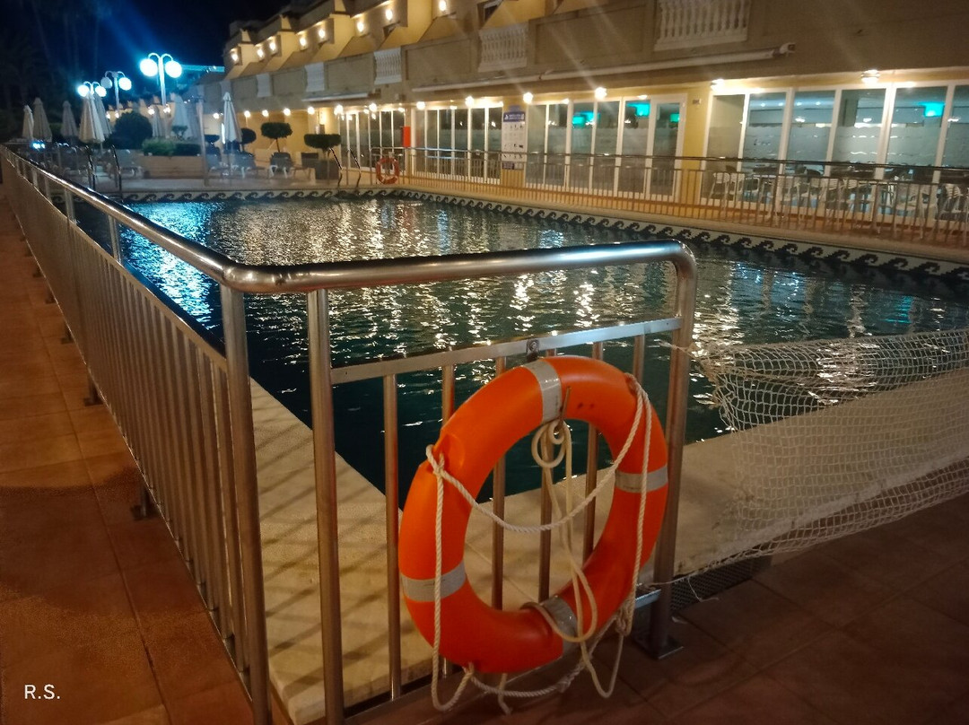 RH卡萨布兰卡套房酒店主图