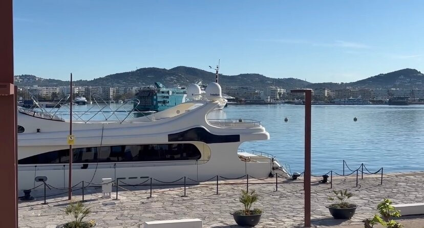 瑞安码头酒店主图