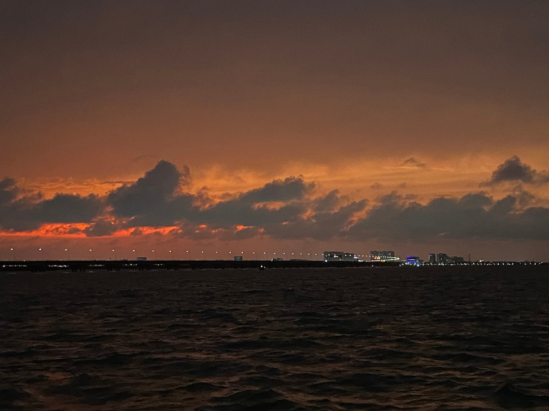 Columbus The Romantic Dinner Cruise-坎昆必去景点