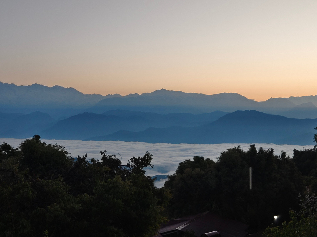 Misty Mountains Jhaltola主图