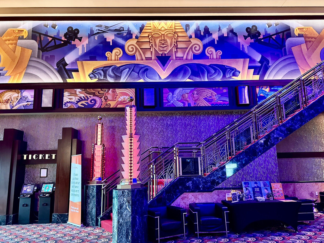 Regal Warren theater-Midwest City必去景点
