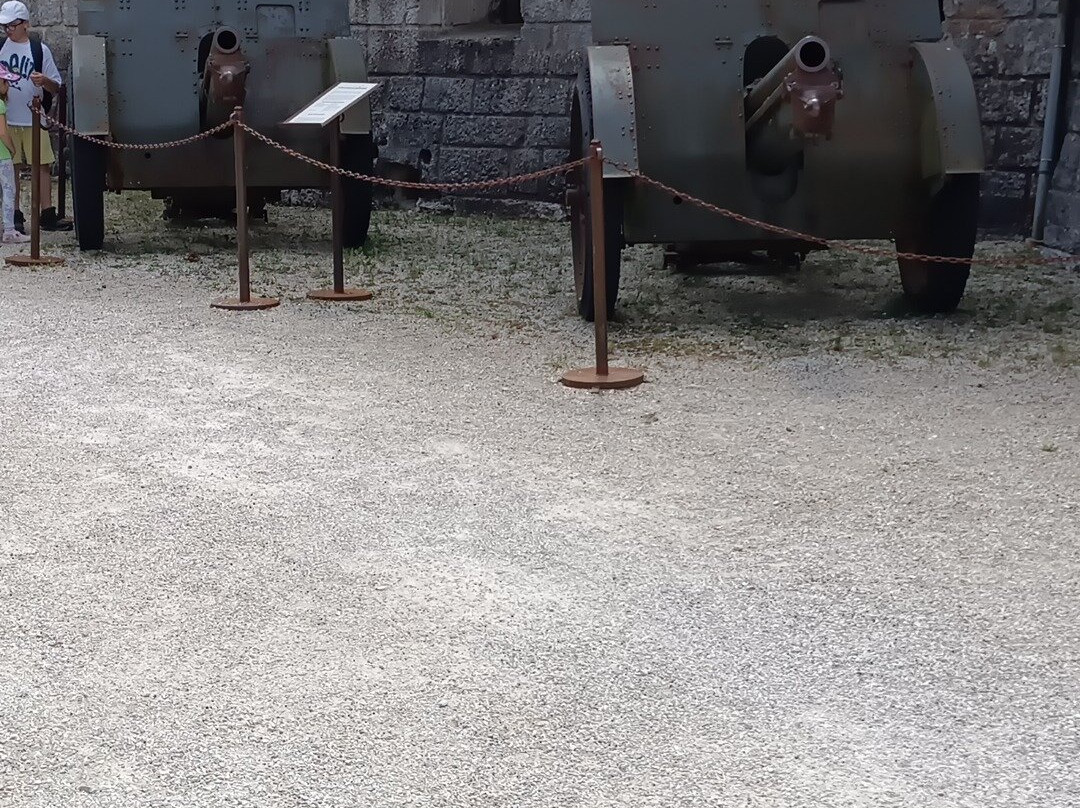 Forte Belvedere-Lavarone必去景点