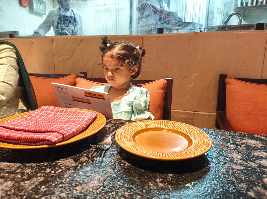 Earthen Oven - Fortune Walkway Mall, Haldwani