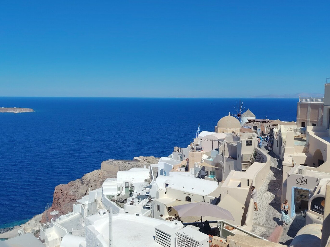 Oia's Main Street-圣托里尼必去景点