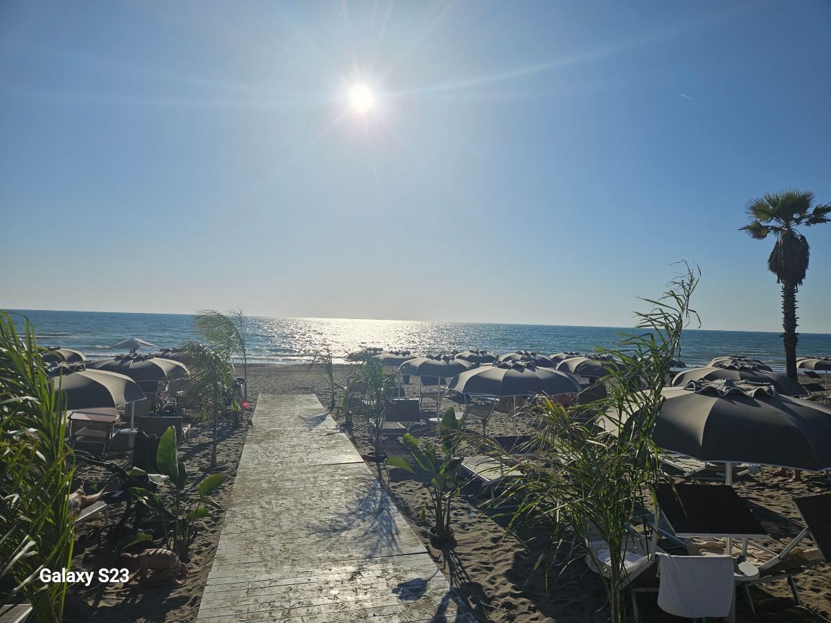 Amber Hotel Albania 阿尔巴尼亚琥珀酒店-旅行者