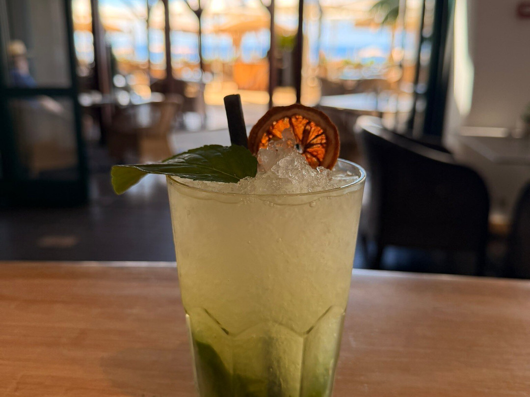 波尔图湾度假酒店主图