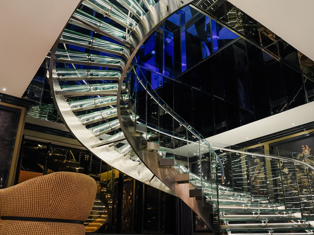 The 27th Sky Lounge