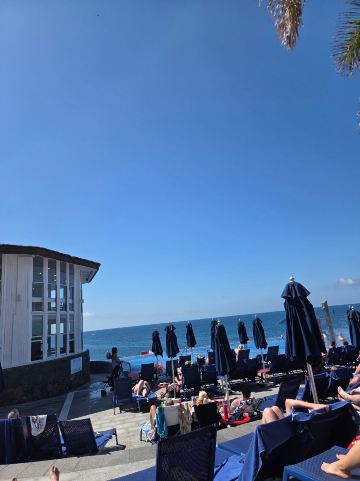 滨海套房酒店-旅行者