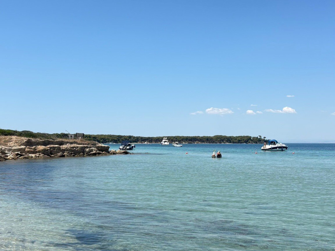 Isola San Pietro e San Paolo-塔兰托必去景点