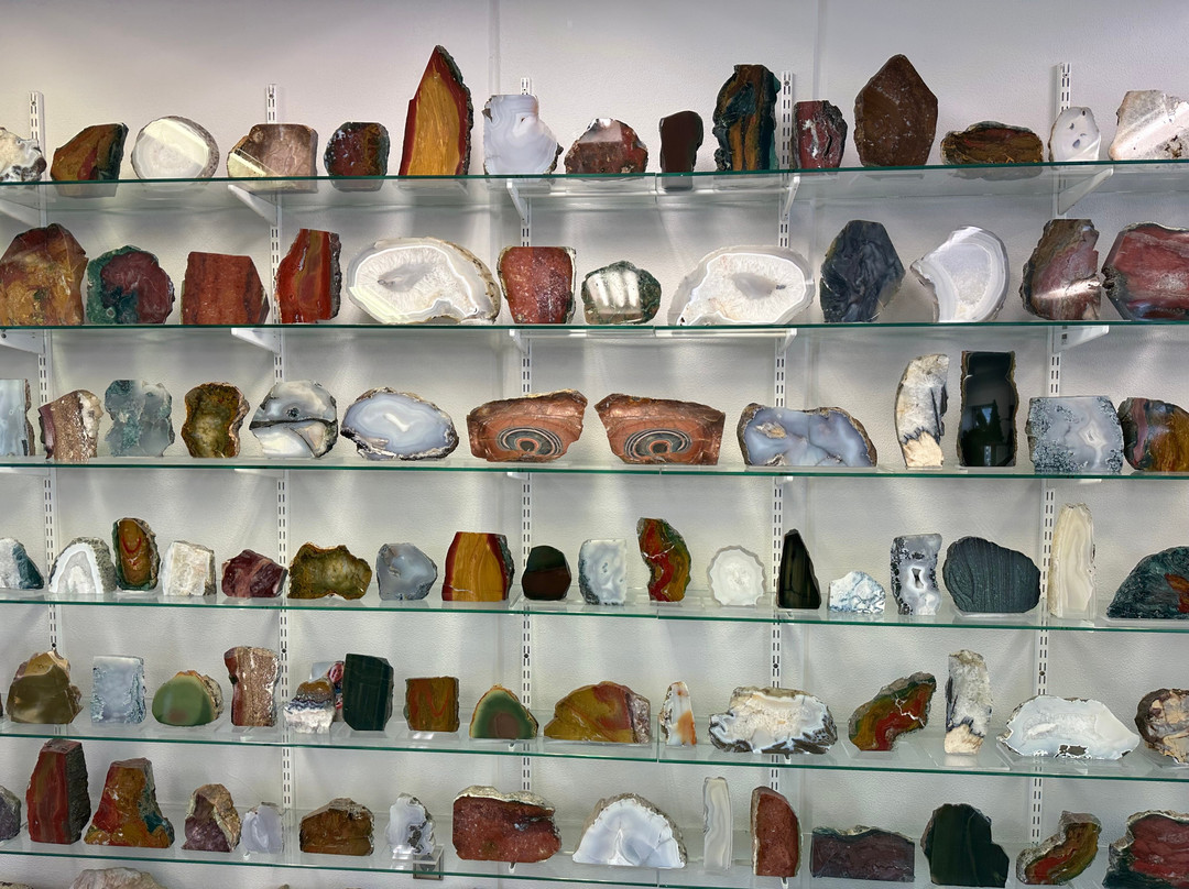Audun's Mineral collection-Djupivogur必去景点